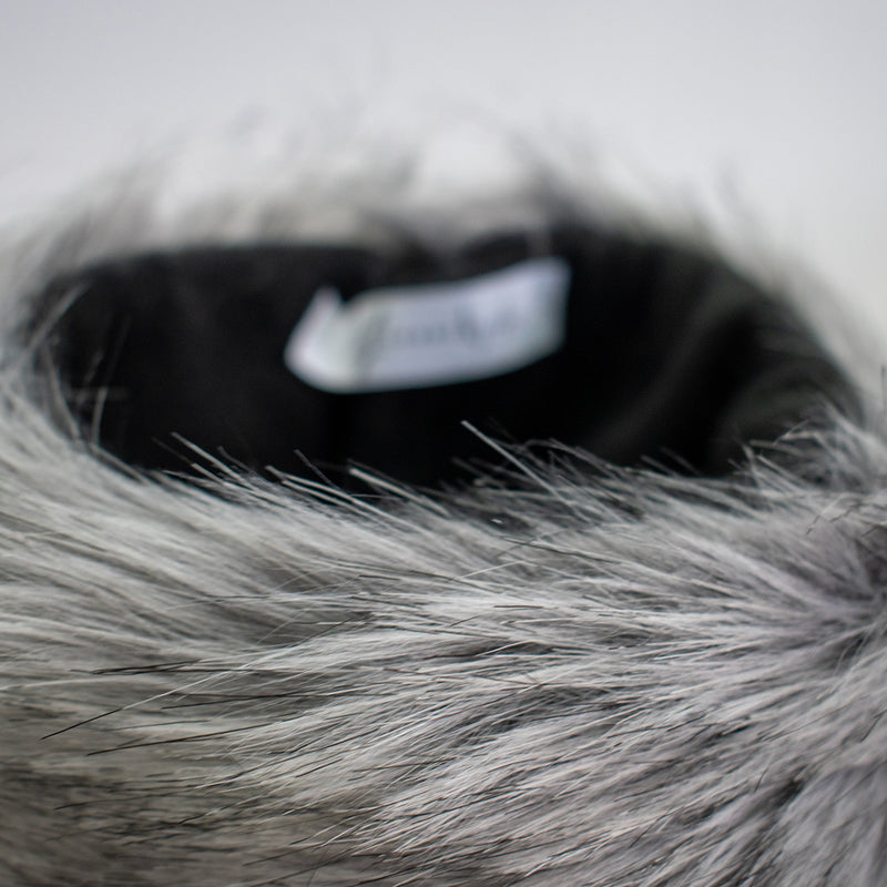 Yianni & Yoko Luxury Soft Faux Fur Dog Snood - Medium