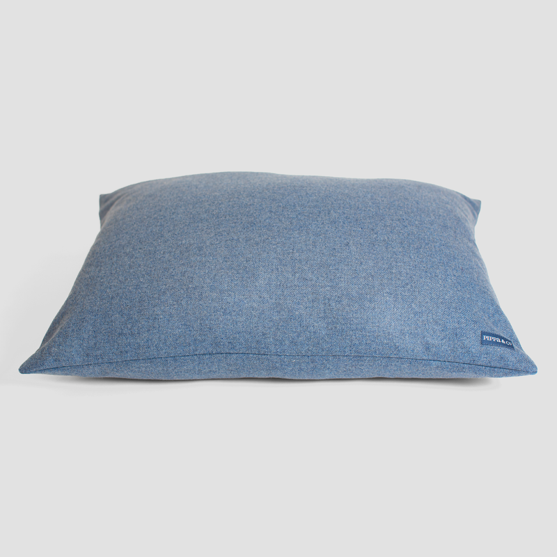 Pippa & Co Luxury Dog Pillow Bed - Infinity Blue